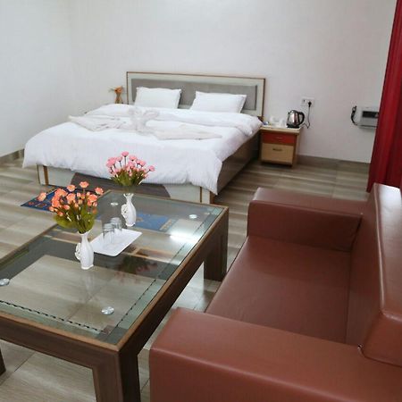 Hotel Anokhi Бхаратпур Экстерьер фото